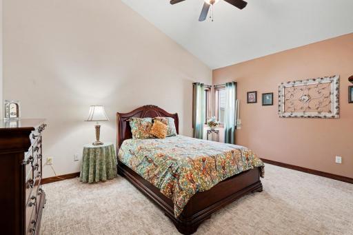 11040 Dahlia Street NW, Coon Rapids, MN 55433