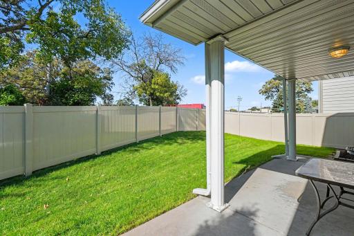 11040 Dahlia Street NW, Coon Rapids, MN 55433