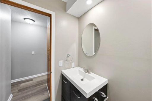 8033 Georgia Avenue N, Brooklyn Park, MN 55445