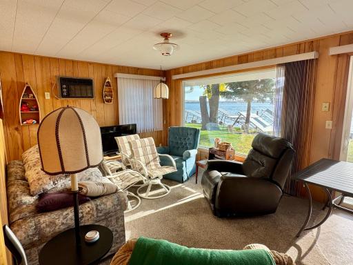 43833 Inlet Beach Road, Pelican Rapids, MN 56572