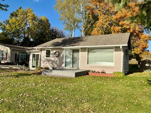 21-Lake Lida 2 bedroom year round home.jpg