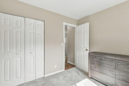 2657 5th Street E, Maplewood, MN 55119