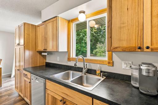 2657 5th Street E, Maplewood, MN 55119