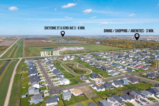 7902 Firefly Lane, Horace, ND 58047