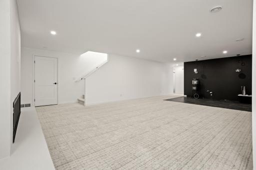 7902 Firefly Lane, Horace, ND 58047