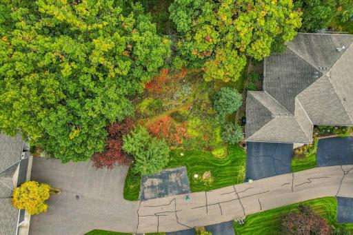 5 Summit, North Oaks, MN 55127