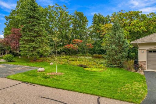 5 Summit, North Oaks, MN 55127