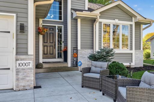 10007 Hidden Oaks Lane N, Champlin, MN 55316
