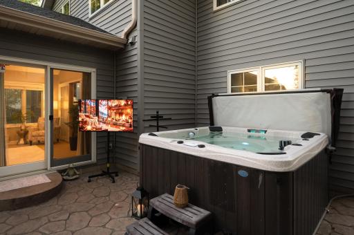 10007 Hidden Oaks Lane N, Champlin, MN 55316