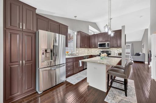 10007 Hidden Oaks Lane N, Champlin, MN 55316