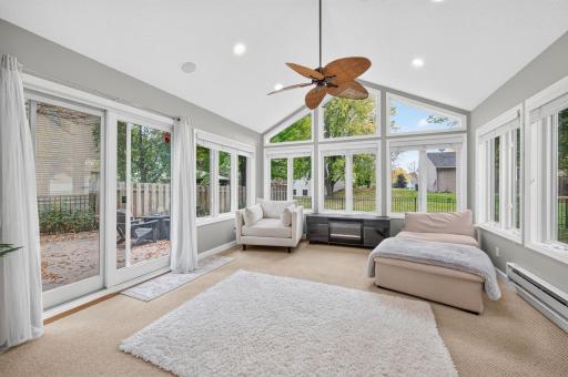 10007 Hidden Oaks Lane N, Champlin, MN 55316