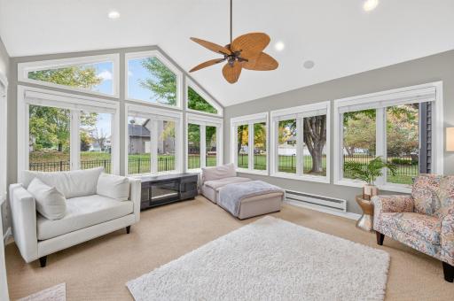 10007 Hidden Oaks Lane N, Champlin, MN 55316