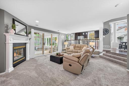 10007 Hidden Oaks Lane N, Champlin, MN 55316
