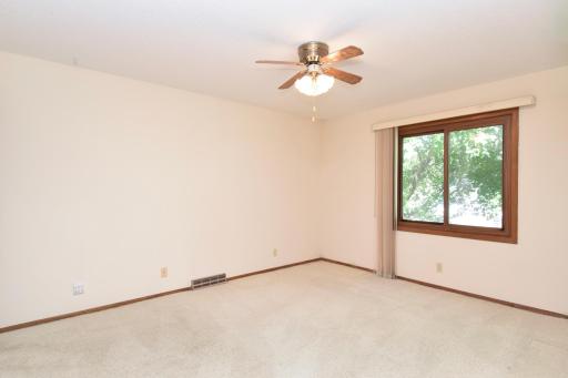824 Benton Street, Anoka, MN 55303