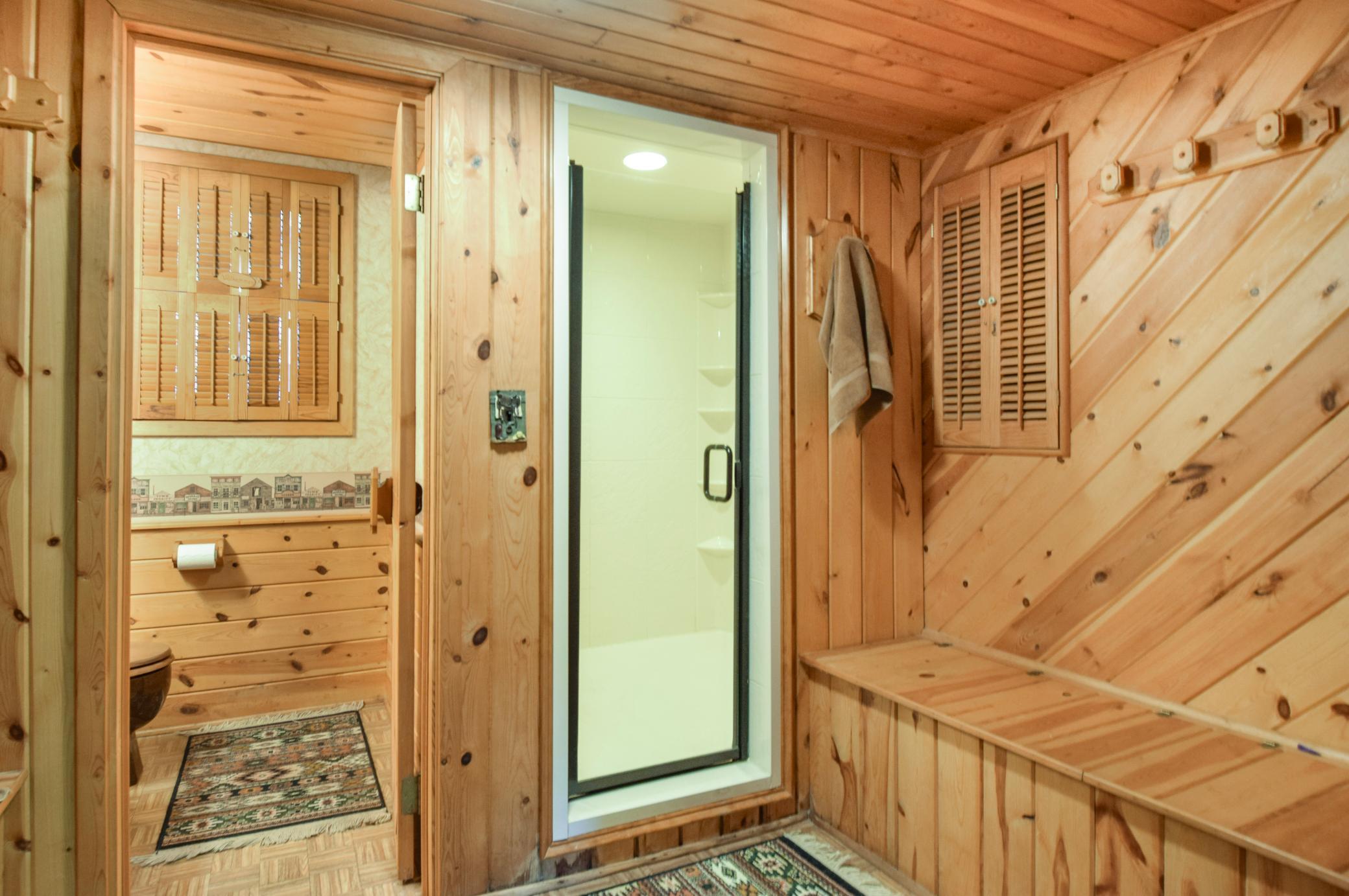 Lower Level 3/4 Bath