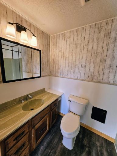 312 Melby Avenue, Ashby, MN 56309