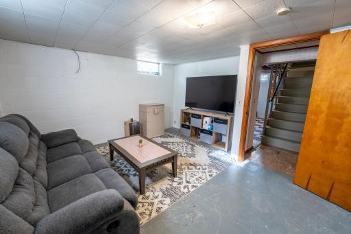 727 Austin Drive, Saint Peter, MN 56082