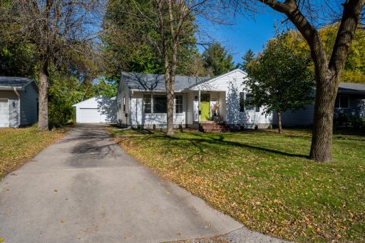 727 Austin Drive, Saint Peter, MN 56082