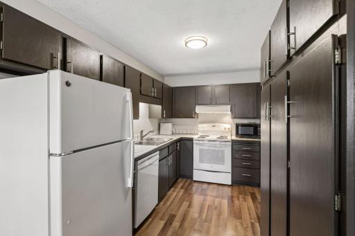 4350 Trenton Lane N, 204, Plymouth, MN 55442