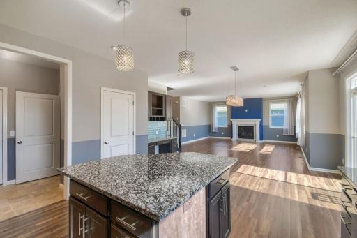 3406 129th Ave NE - Web Quality - 012 - 12 Kitchen.jpg