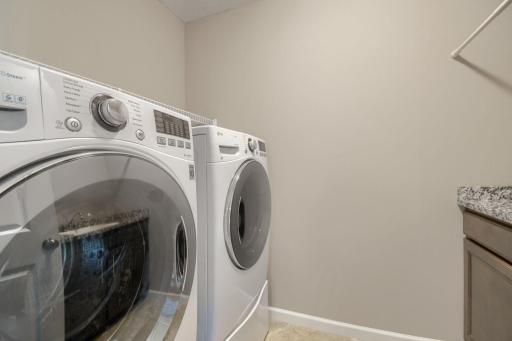3406 129th Ave NE - Web Quality - 031 - 31 Laundry Room.jpg