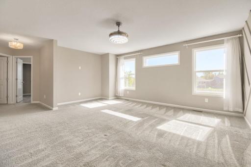 3406 129th Ave NE - Web Quality - 018 - 18 Primary Bedroom.jpg
