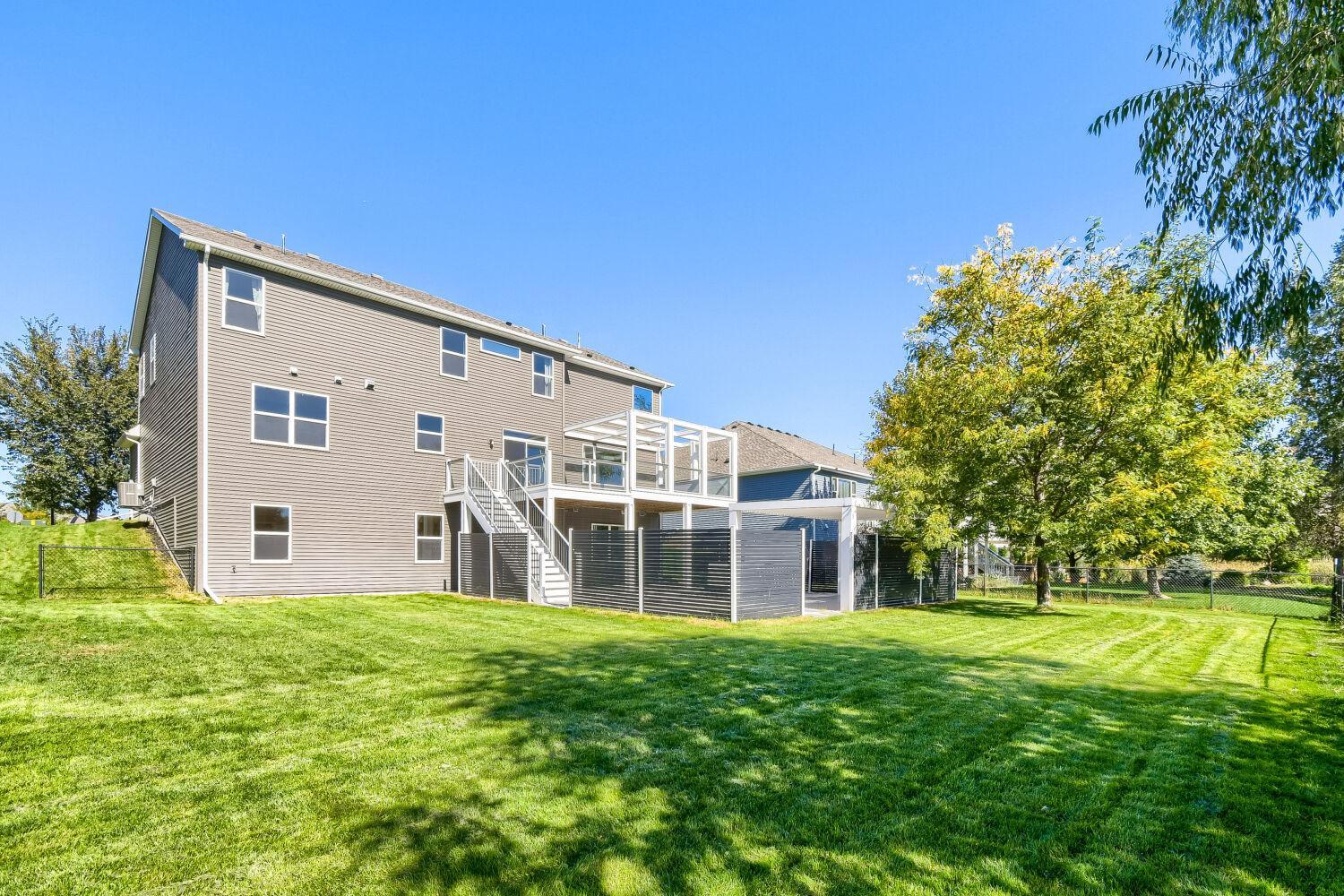 3406 129th Ave NE - Web Quality - 039 - 39 Exterior Rear.jpg