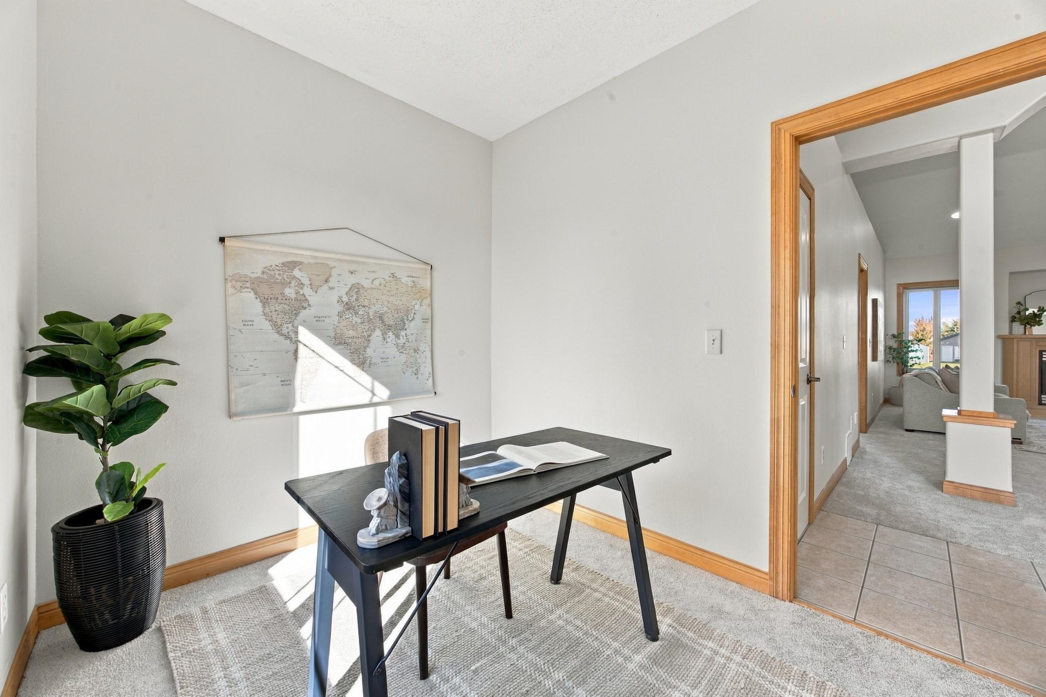 Office, flex room, sun room, craft room, gym, playroom...endless options!