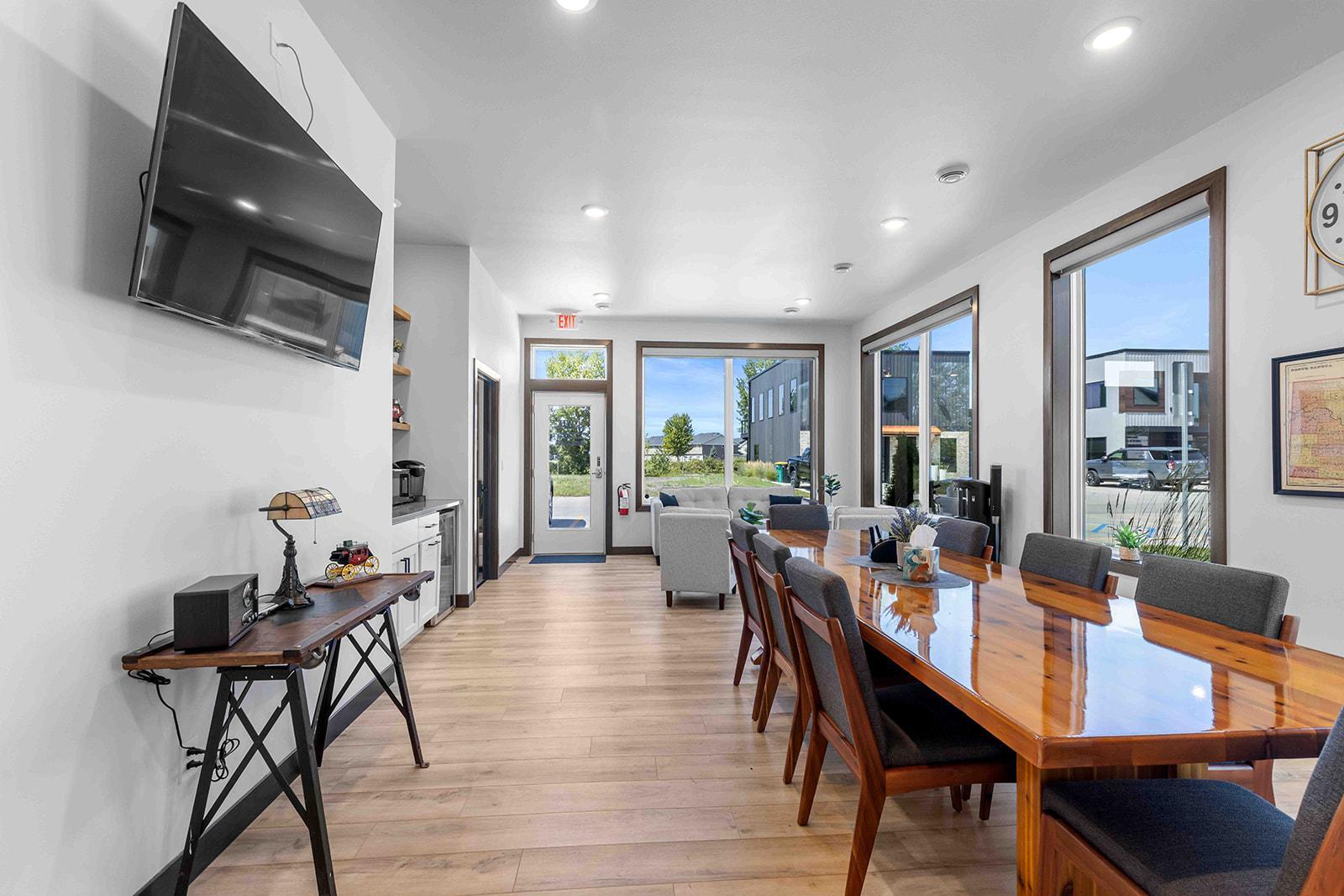 3325 Oak Ridge Pond Way E WF-16.jpg