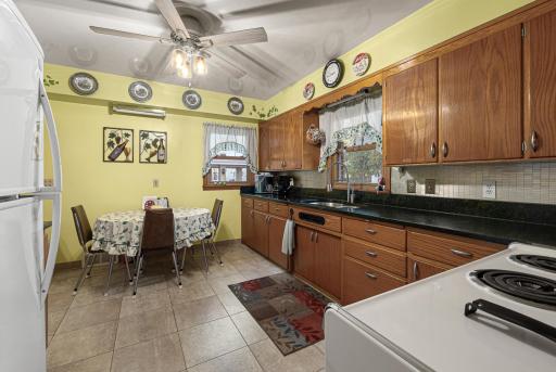 320 Broadway Avenue W, Little Falls, MN 56345