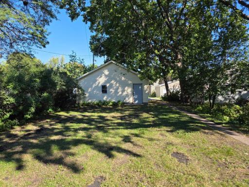 938 17th Avenue SE, Minneapolis, MN 55414