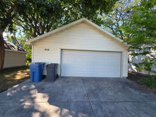 938 17th Avenue SE, Minneapolis, MN 55414
