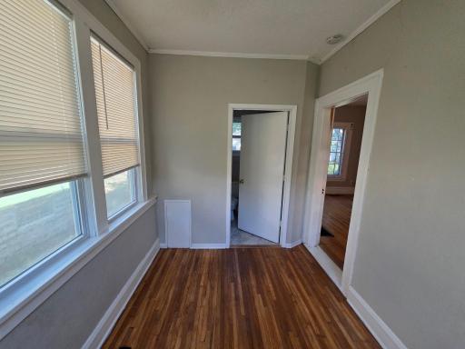 938 17th Avenue SE, Minneapolis, MN 55414