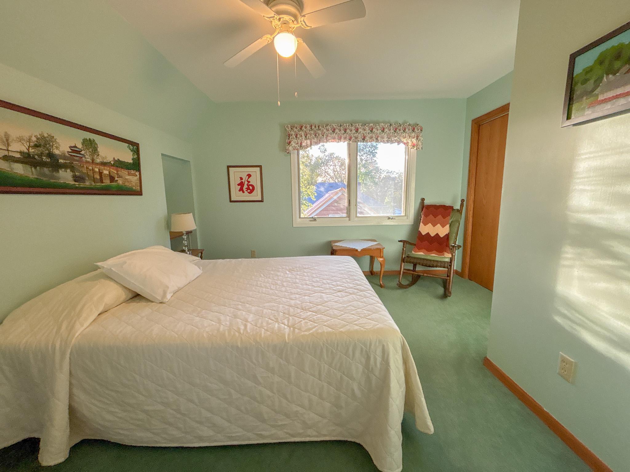 UL Bedroom #2