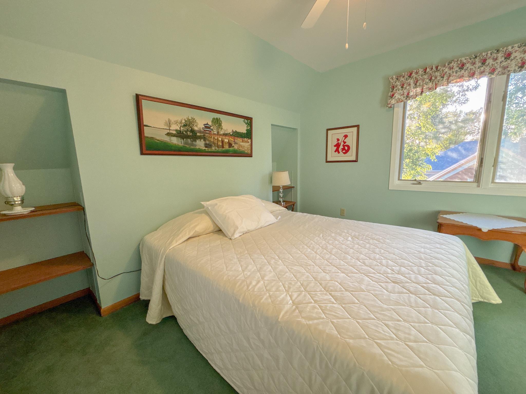 UL Bedroom #2