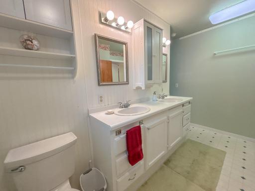 314 W Spruce Street, Fergus Falls, MN 56537