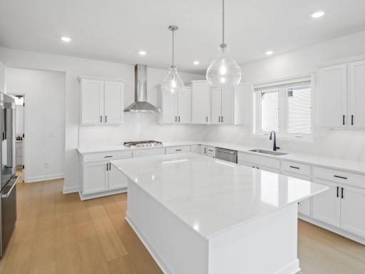 8621 Periwinkle Boulevard, Woodbury, MN 55129