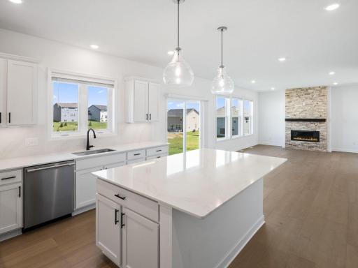 8621 Periwinkle Boulevard, Woodbury, MN 55129