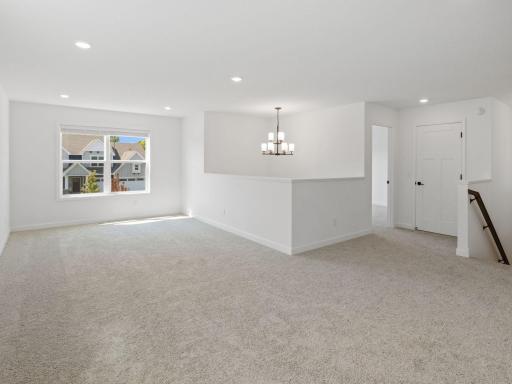 8621 Periwinkle Boulevard, Woodbury, MN 55129