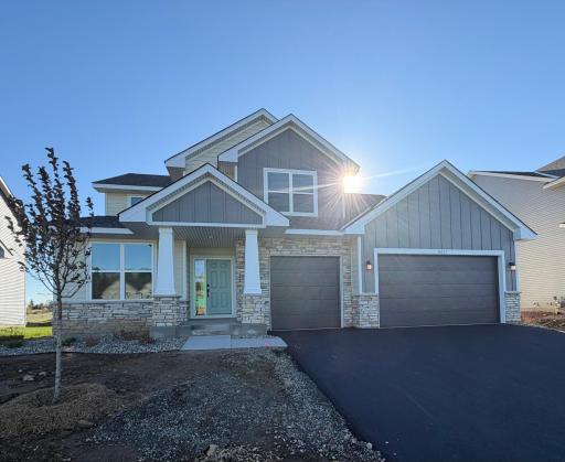 Welcome to 8621 Periwinkle Blvd! (Photo is of the actual home.)