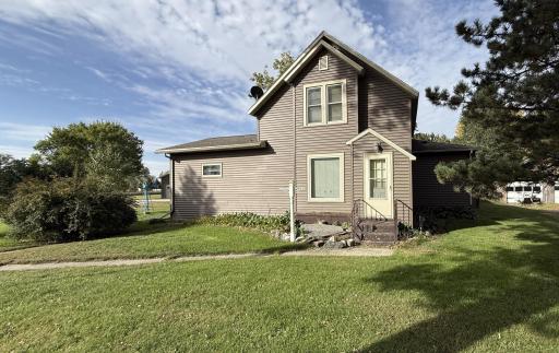 237 S Paul Street, Appleton, MN 56208