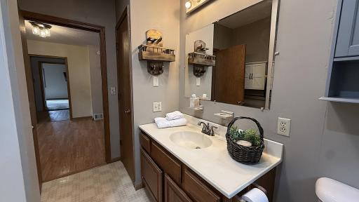 237 S Paul Street, Appleton, MN 56208