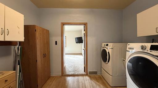 237 S Paul Street, Appleton, MN 56208