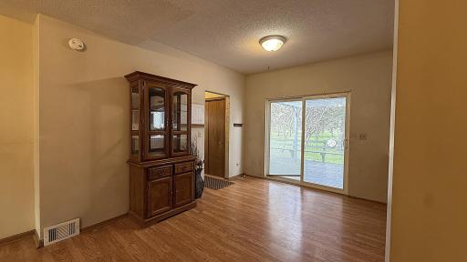 237 S Paul Street, Appleton, MN 56208
