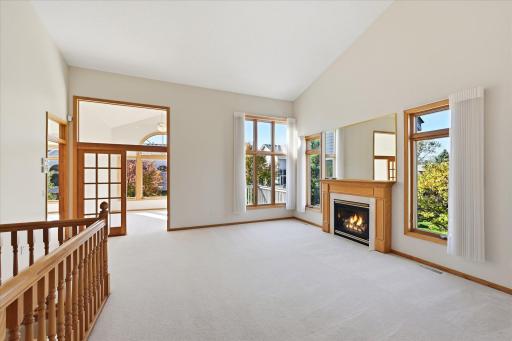 1013 Hesli Hill Court, Shoreview, MN 55126