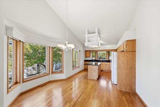 1013 Hesli Hill Court, Shoreview, MN 55126
