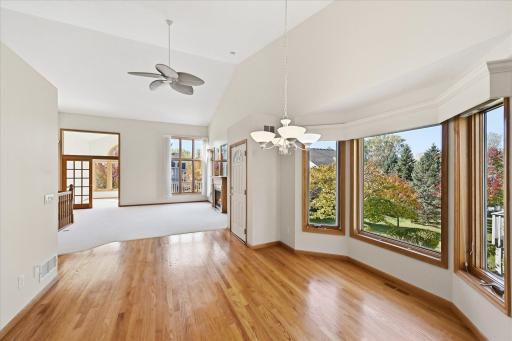 1013 Hesli Hill Court, Shoreview, MN 55126