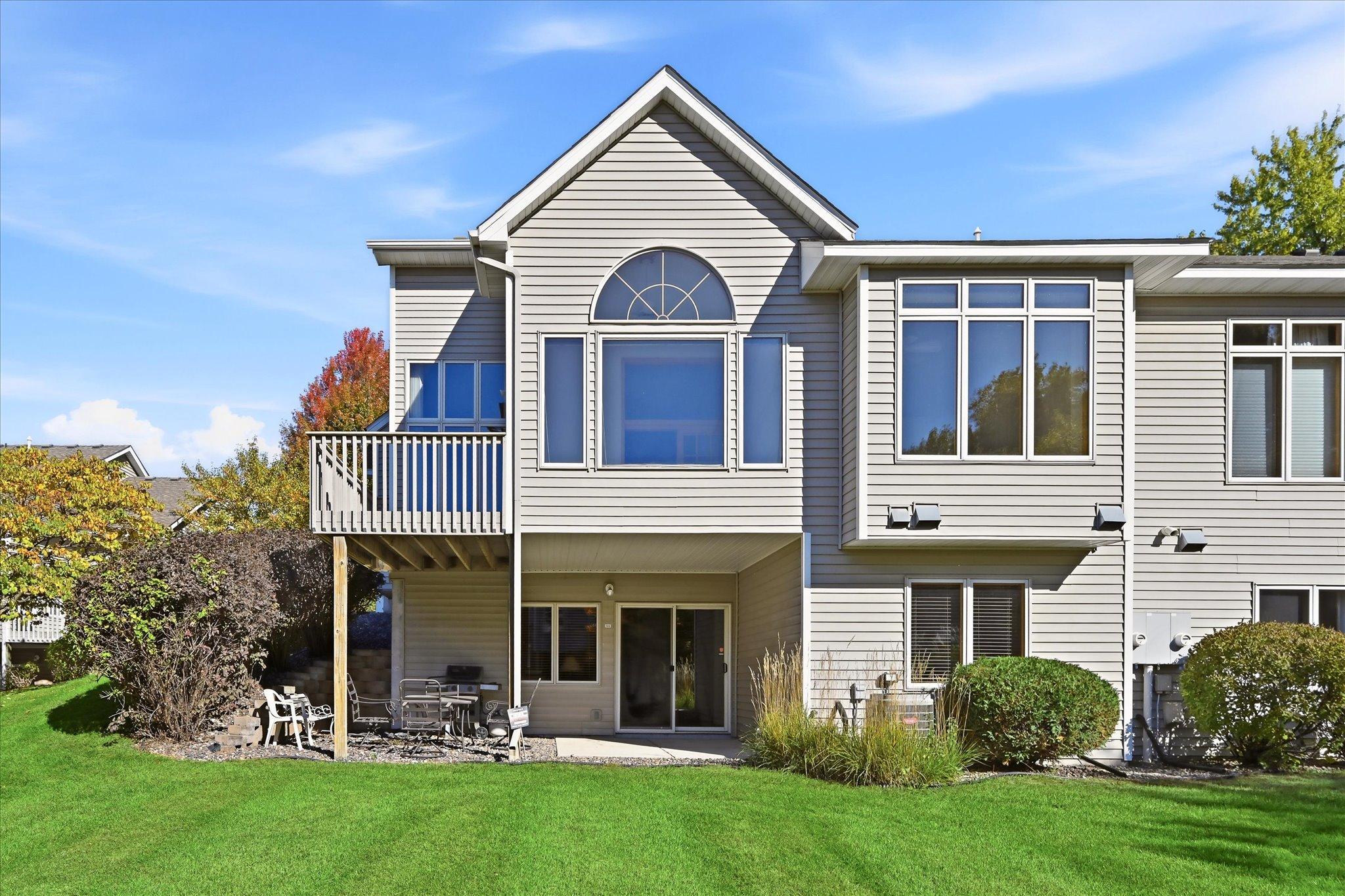 05-1013 Hesli Hill Ct [3461452]- 005.jpg