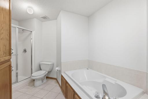5758 Willow Lane N, Shoreview, MN 55126