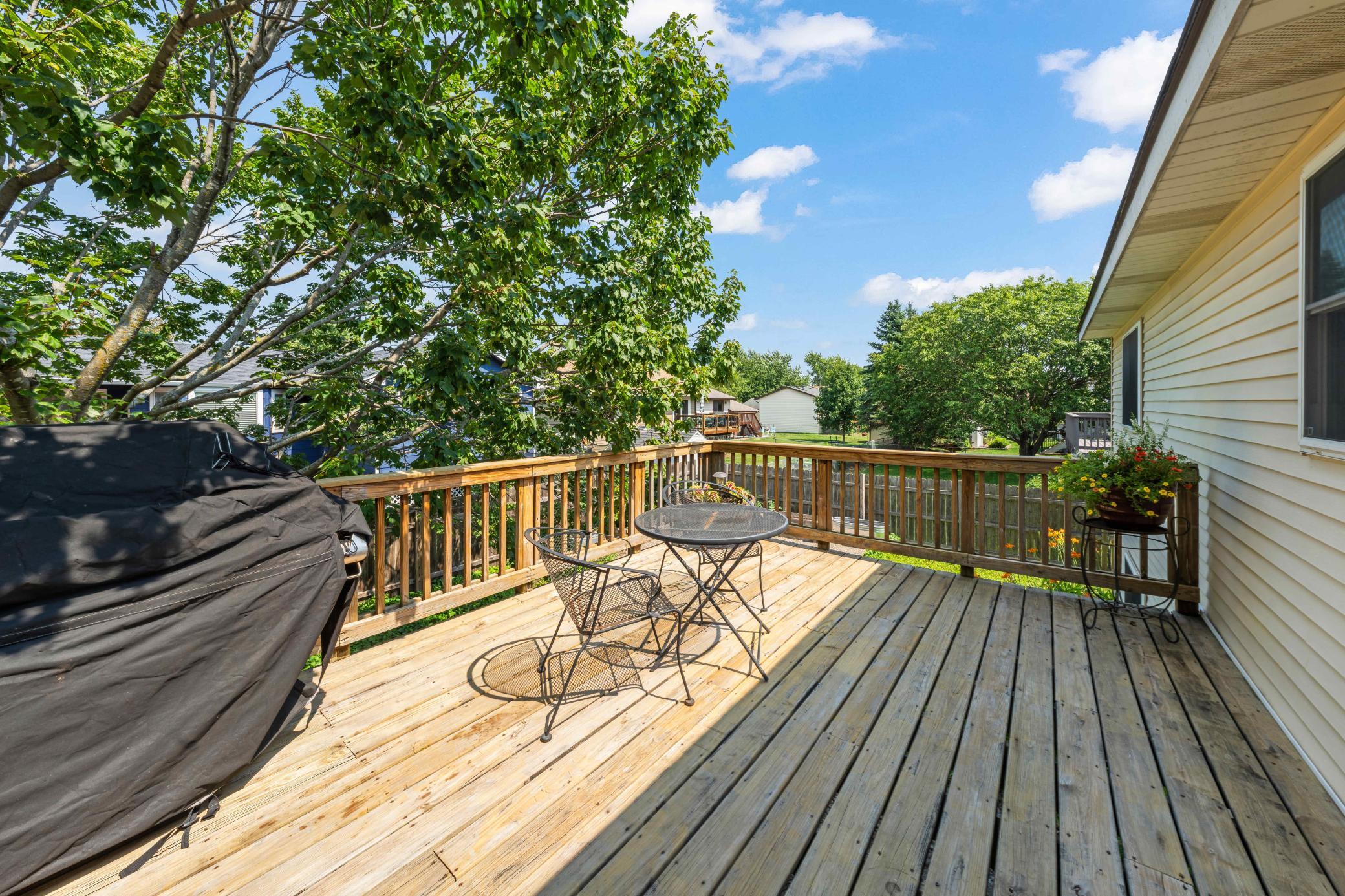 nice deck for having out on those perfect summer evenings.jpg